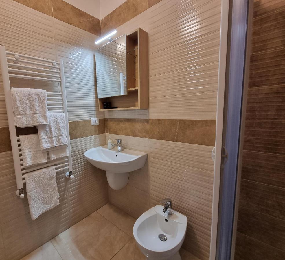 Nettuno Bari Apartment Luaran gambar